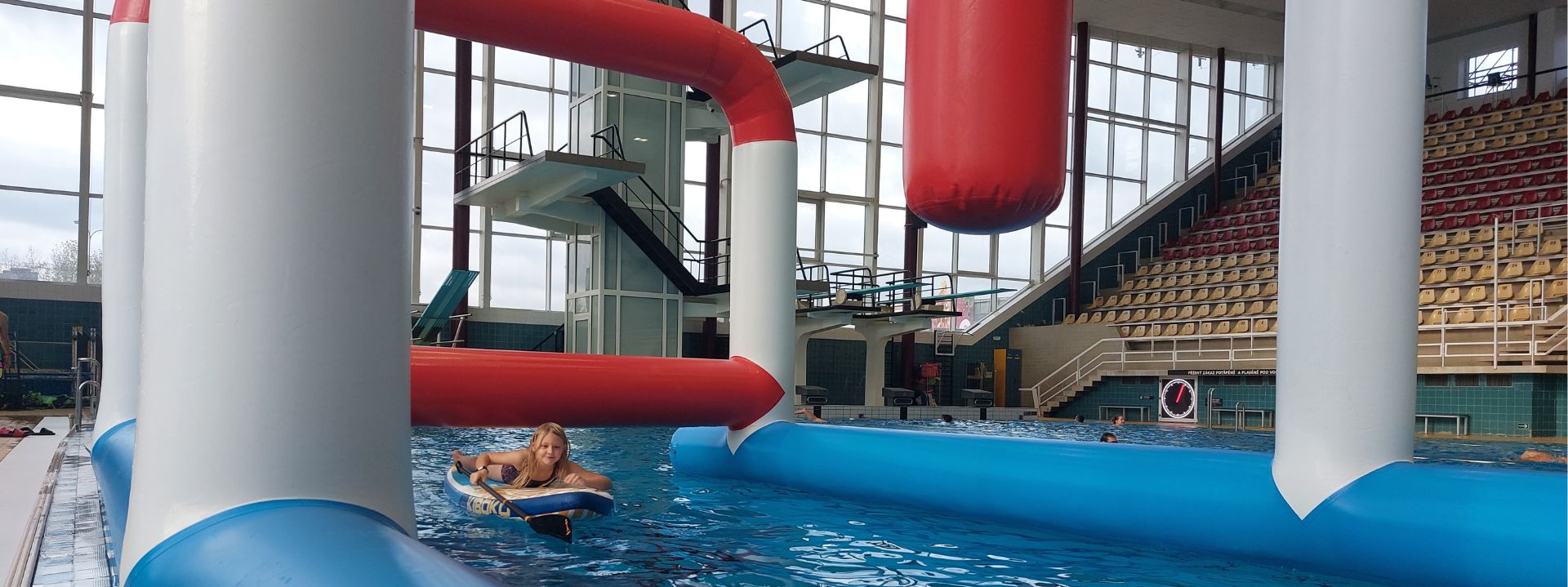 PRO ROK 2025 ZRUŠENO